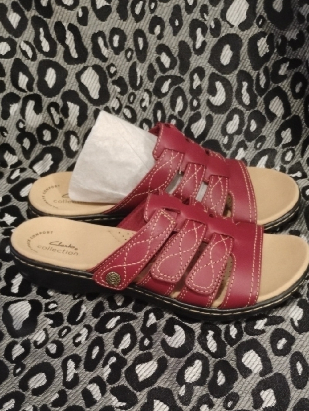 Clarks Women's Red Triple-Strap Slide Sandals - Picture 3 of 5